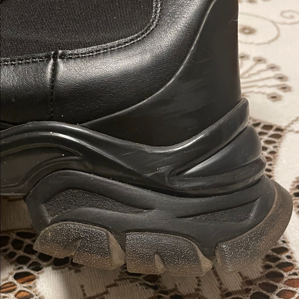 Moncler 1017 Genius 6 Alyx Sleek Black Chunky Leather Ary Ankle Boots - Picture 13 of 16